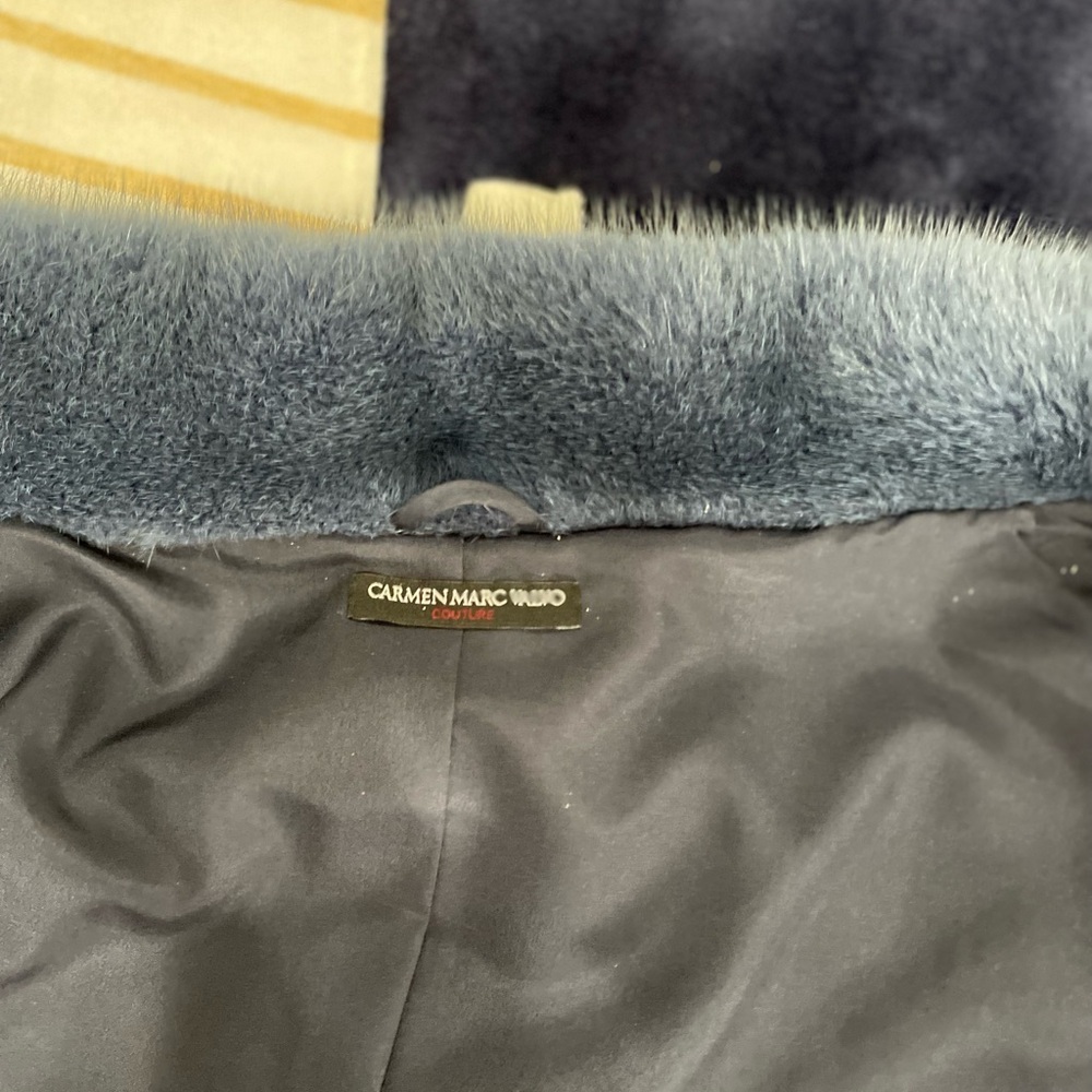 Saga Furs mink, sapphire blue collar Jacket - Picture 5 of 6